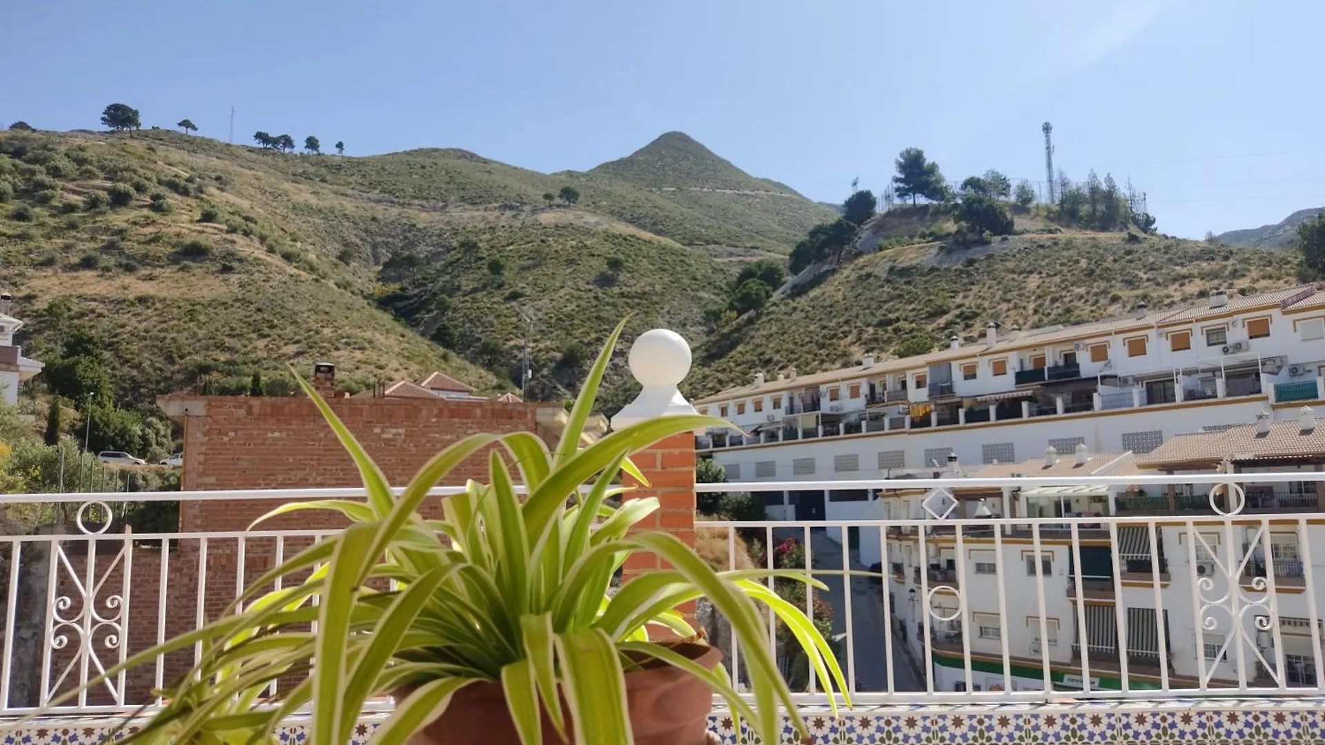 Estudio Azul Competa 0*,  Spain